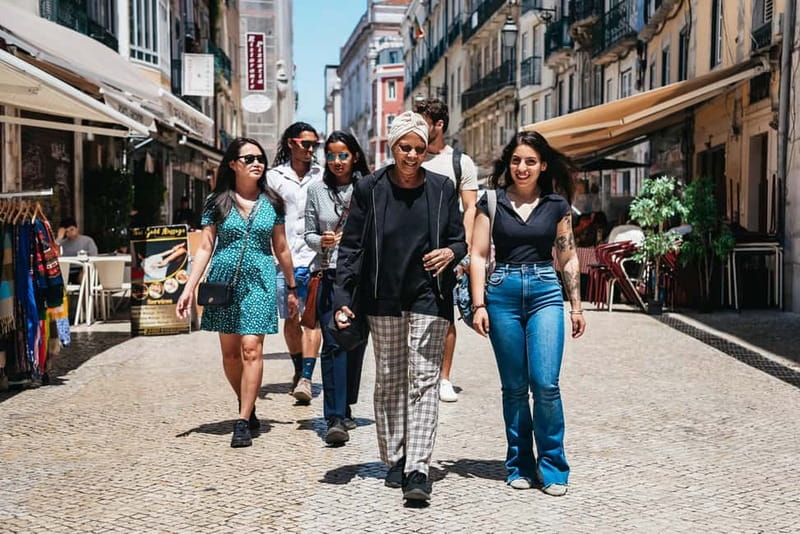 Lisbon: Baixa District Food Tour with Dinner and Drinks - Baixa District is the right stage for eating and seeing