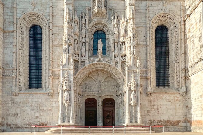 Lisbon (Belém) Scavenger Hunt and Sights Self-Guided Tour - Price and time: what you are really paying for at $9.30