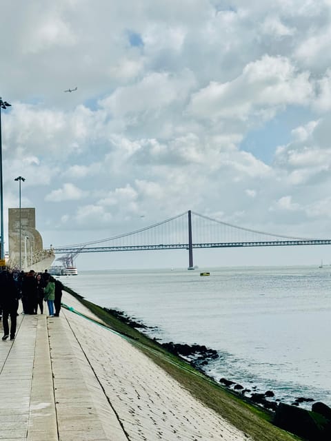 Lisbon: Belem Tour by TukTuk - Pastéis de Belém: how the tour turns dessert into context
