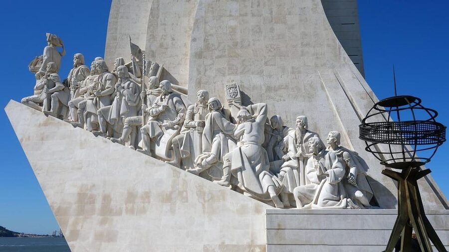 Lisbon: Belem Walking Tour with Jeronimos Monastery Entry - Upper cloister views and the Manueline “why” behind the stone