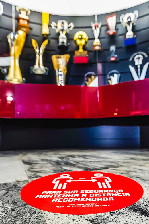 Lisbon: Benfica Museum Tour with Souvenir Scarf - Key takeaways before you go