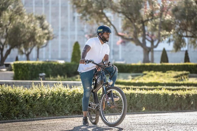 Lisbon Bike Rental Explore At Your Pace - Mouraria: ride through Lisbon’s multi-ethnic neighborhood