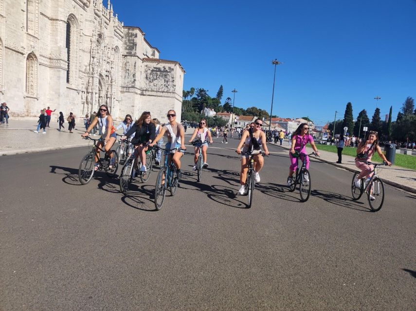 Lisbon: Bike Tour From City Center to Belem - Pastéis de Belém and ginjinha: the taste stop you should plan for