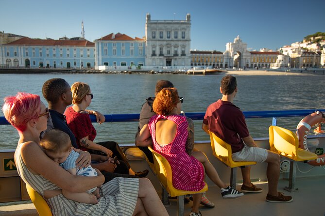 Lisbon Boat Cruise - Timing your cruise between 11am and 6pm