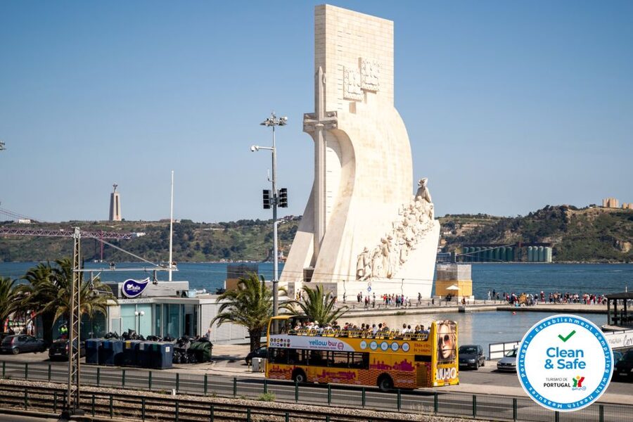 Lisbon: Boat Tour Ticket and Hop-on Hop-off 48-Hour Bus. - Key highlights