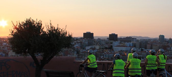 Lisbon By Night Bike Tour - Key Highlights in a Nutshell
