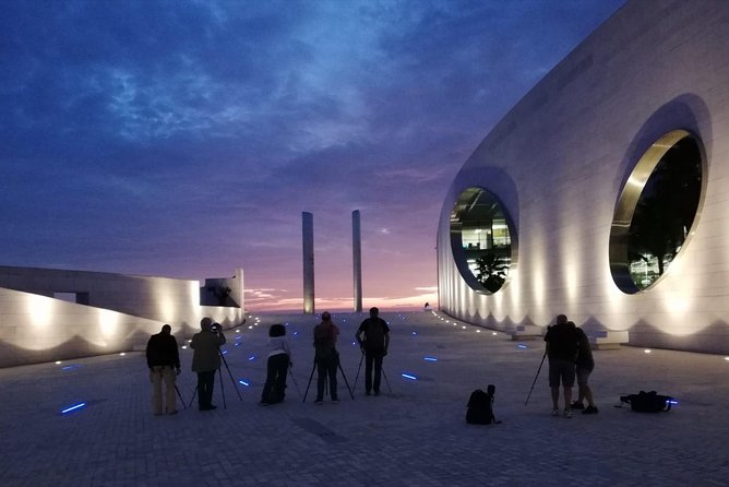 "Lisbon by Night" up to 6 people, private tour - Key highlights to look forward to