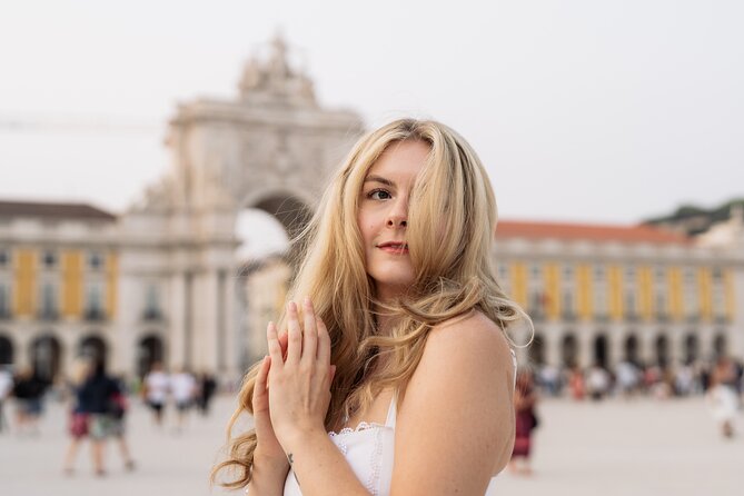 Lisbon Cinematic Photoshoot with Top-Rated Photographer - Posing Guidance That Doesn’t Feel Like a Lesson