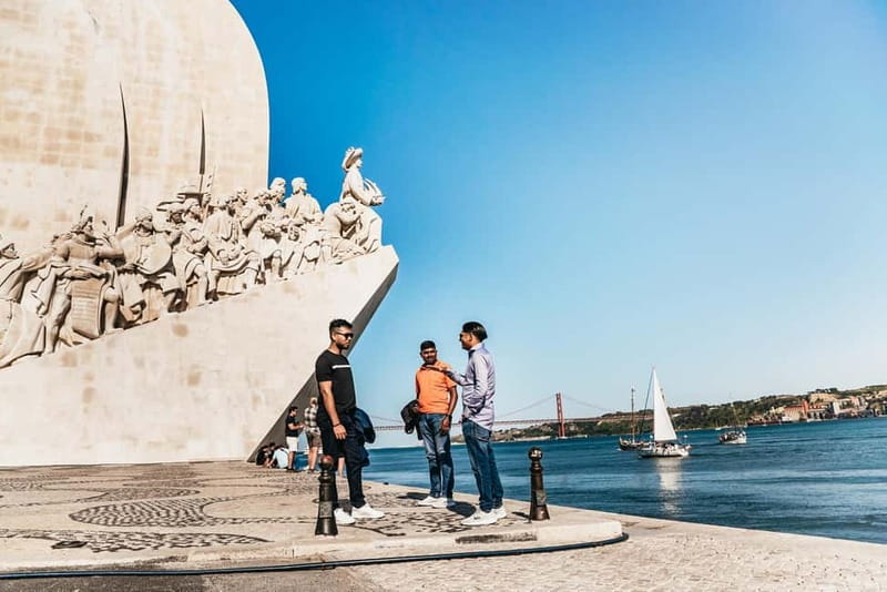 Lisbon City Half Day Private Guided Tour: Iconic Attractions - Time Out Market and Pink Street Rua Nova do Carvalho, The Perfect Photo-and-people-Watch Combo