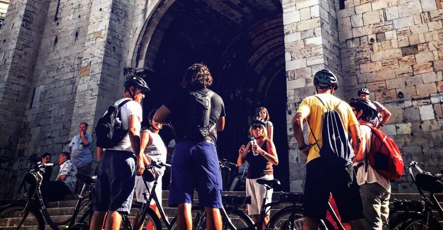 Lisbon: City Highlights and Viewpoints E-Bike Tour - Lisbon’s hills, handled: why this e-bike route makes sense