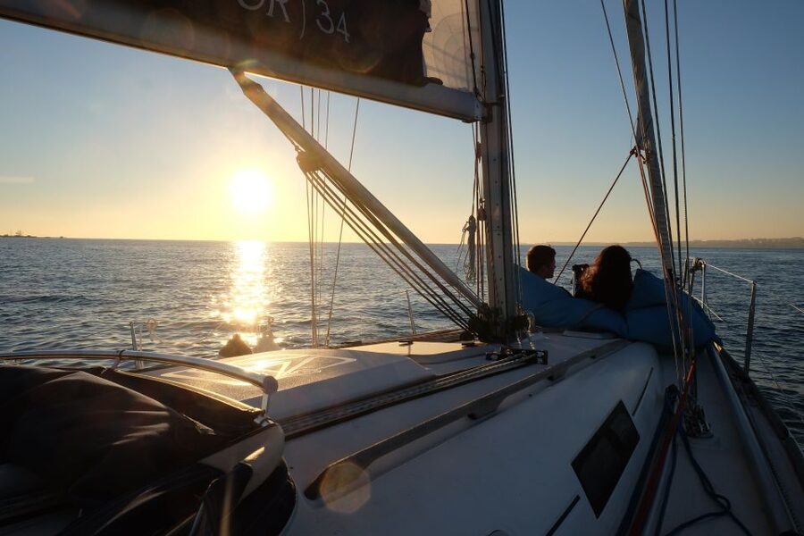 Lisbon: City Skyline Sailboat Cruise with Drink and Snacks - Sunset tours: the same cruise, different mood