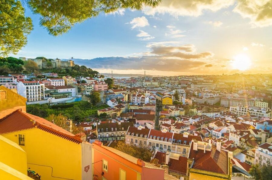 Lisbon City Tour 4 Hours - Price and logistics: what $121 really buys you
