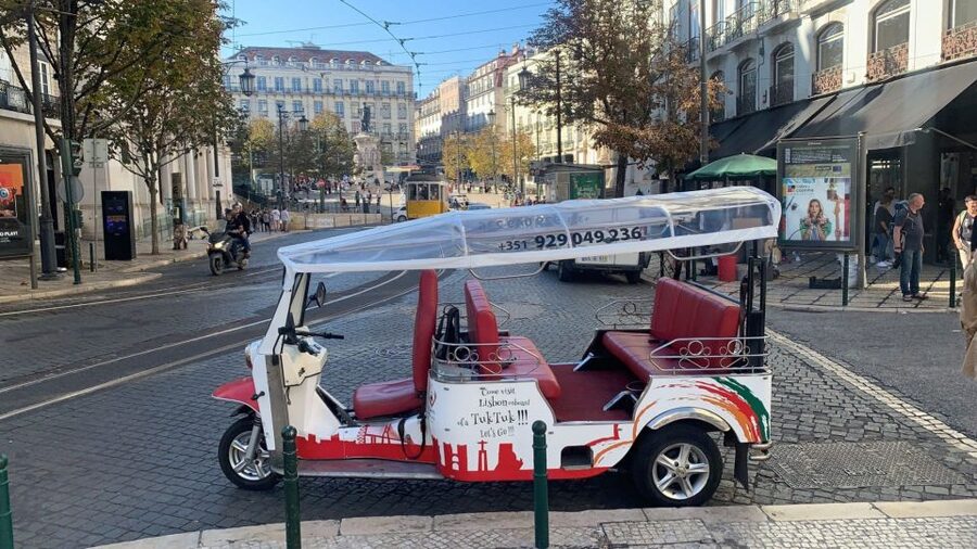 Lisbon: City Tour by Tuk Tuk - When your tour is 3 hours or more: the Belem UNESCO route