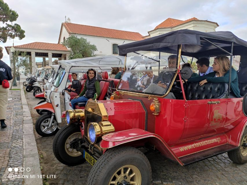 Lisbon: City Tour by Tuk Tuk - Pastéis de Belém: the classic stop, with real-world expectations