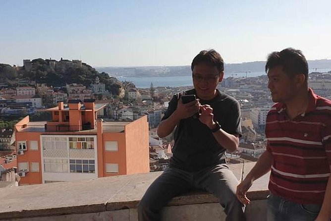 Lisbon City Tour - Full day Tour - Alfama: the street-side Lisbon you can actually feel