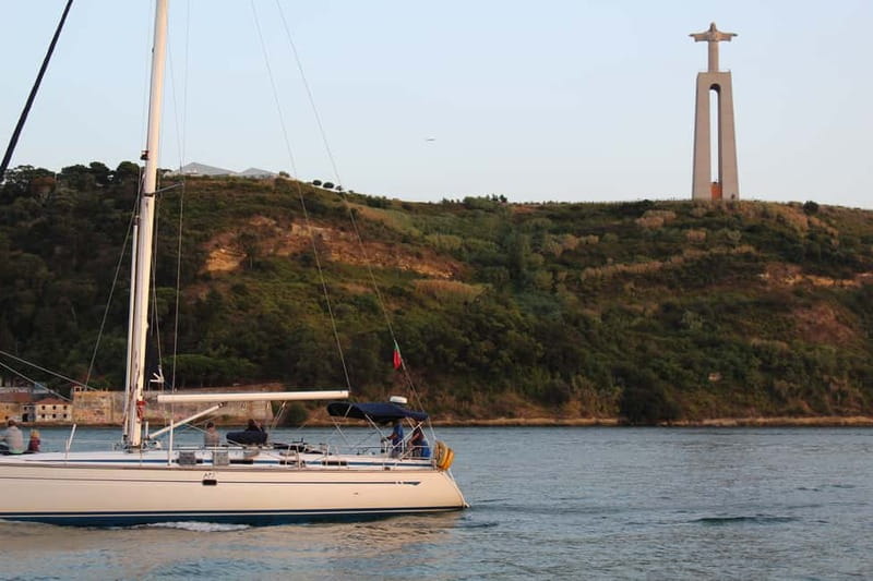 Lisbon: Classic Yacht Tour with Drinks and Pastel de Nata - Baixa de Lisboa and Commerce Square Views That Feel Bigger From Water