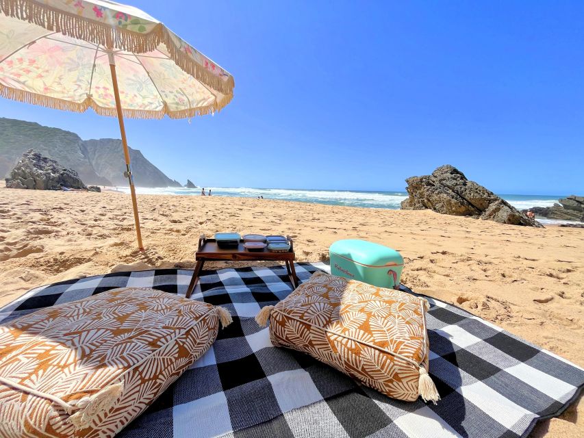 Lisbon Coast Tour: Paradise Beaches & Famous Beach Bars - Guides make the difference: friendly service and real-time problem solving