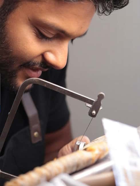 Lisbon: Couples’ Silver Jewelry Workshop with Local Artisans - Price and value, what $377 covers and what can change