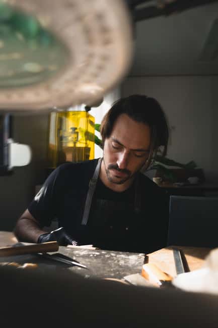 Lisbon: Couples’ Silver Jewelry Workshop with Local Artisans - What to bring, what to plan, and how to time it in Lisbon