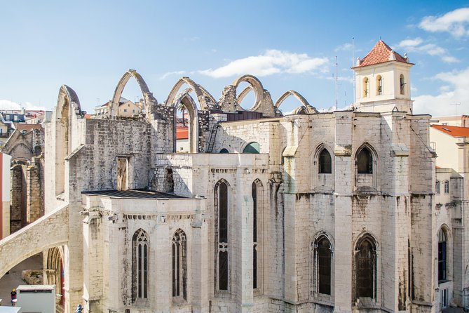 Lisbon Day Trip from the Algarve - The guide’s role: turning a fast day into meaningful context