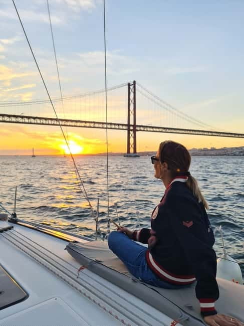Lisbon: Daytime or Sunset Boat Cruise with History and Wine - Key highlights you will actually care about