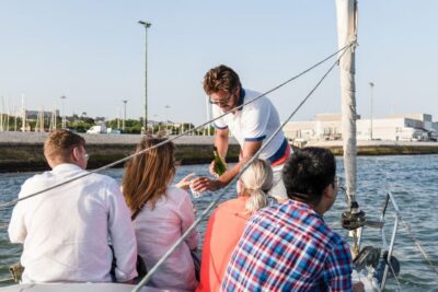 Daytime/Sunset/Night City Sailboat Tour with Drink