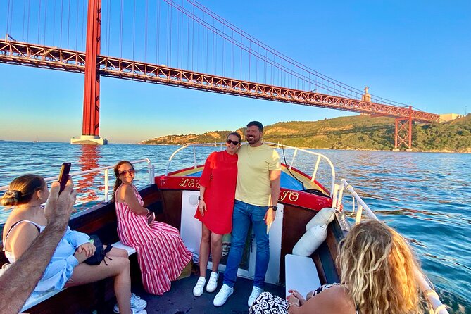 Lisbon Daytime & Sunset Tradicional Boat Tour Sightseeing Cruise - 25 de Abril Bridge and the Cristo Rei Viewpoint: Two Icons, One River Moment