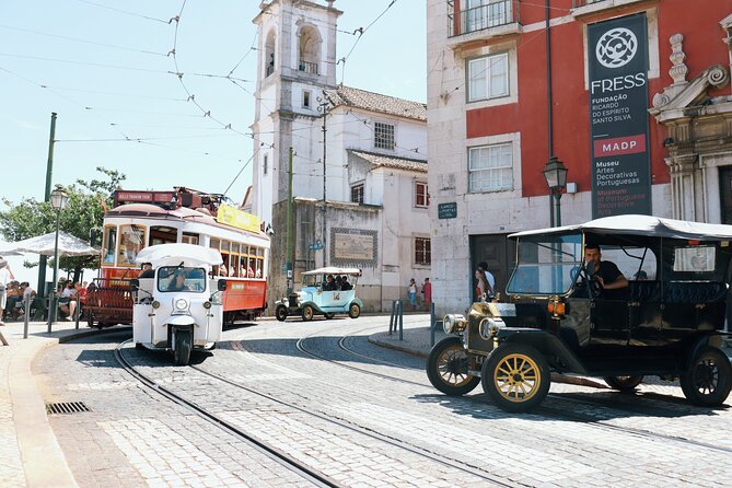 Lisbon Downtown Walking Tour by Professional Tour Guide- 3 Hours - Praça da Figueira, Market Origins and the St George Angle