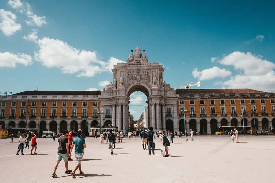 Lisbon: E-Bike Adventure Through the City of Seven Hills - Santa Luzia: a final miradouro to land the tour