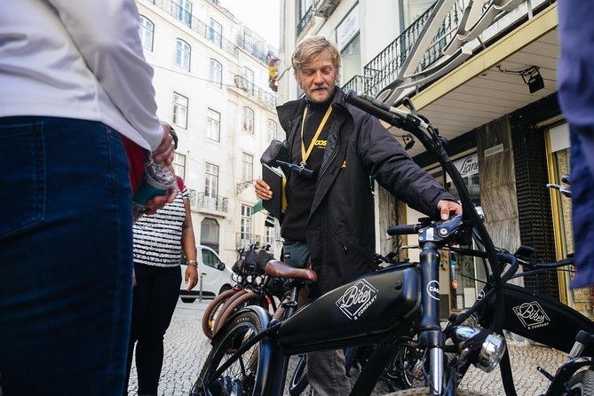 Lisbon E-Bike Tour Commerce Square, Mouraria and Alfama - Starting at Praça do Comércio, then riding the city’s comeback story