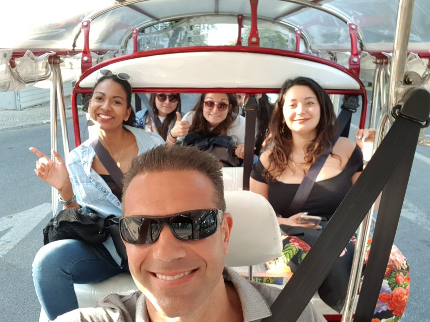 Lisbon: Electric Tuk Tuk Private Tour of the Seven Hills - Key highlights to look forward to