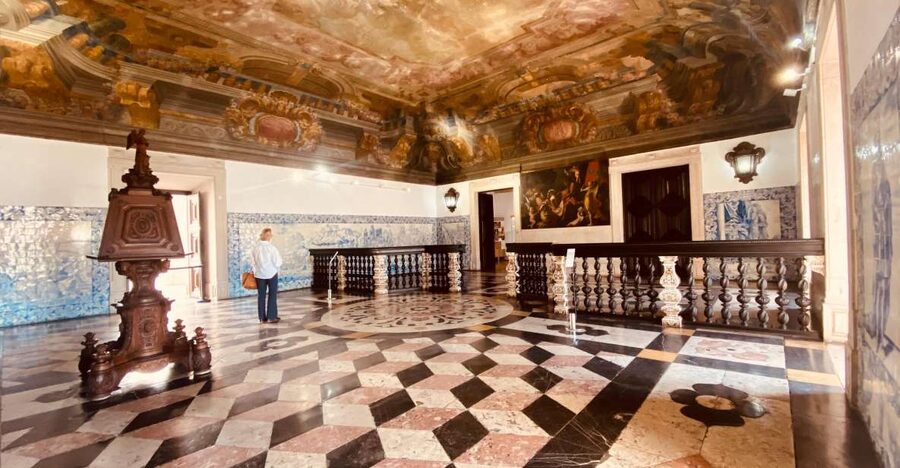 Lisbon: Entry Tickets to Mosteiro de São Vicente de Fora - The self-guided circuit, and how to make it feel effortless