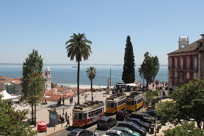 Lisbon Essential Walking Tour: History, Stories and Lifestyle - Alfama and the route toward Lisbon Cathedral