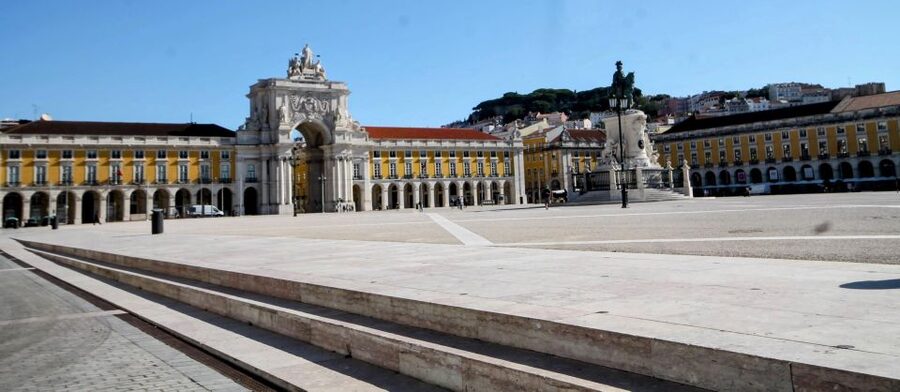 Lisbon Essentials 5H Tuk Tuk seightseeing Tour Free Pickup - Key Things To Know Before You Go