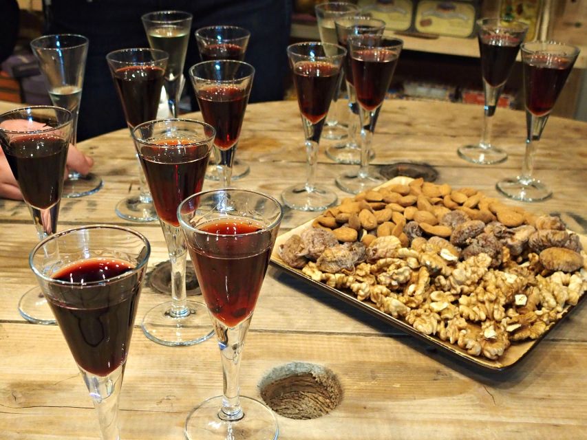 Lisbon: Evening Local Food Crawl with Drink Pairings - Value at $81 for a 3-Hour Petiscos Crawl