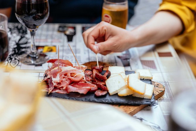 Lisbon Exclusive PRIVATE Food Tour with 6 or 10 Tastings - Stop Order and Group Pacing, What to Expect in Real Life