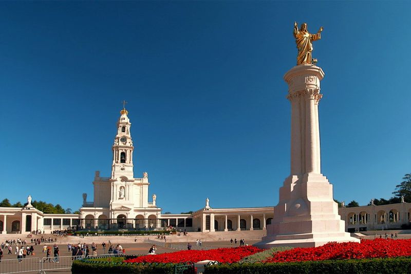 Lisbon Fatima Sanctuary Private Half Day Tour - Private Group Comfort and the Multi-Language Guide, From Eros to Igor