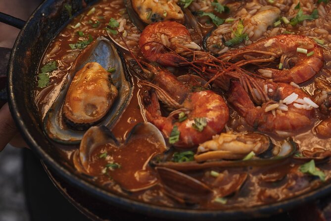 Lisbon Flavours: Baixa Guided Food Tour with Portuguese Wine - Drinks, age rules, and alcohol-free options that actually work