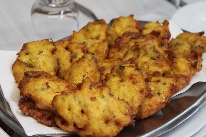 Lisbon Food and Culture: 3 Hour Walking Tour - Bifana and codfish cake with locals in Lisbon