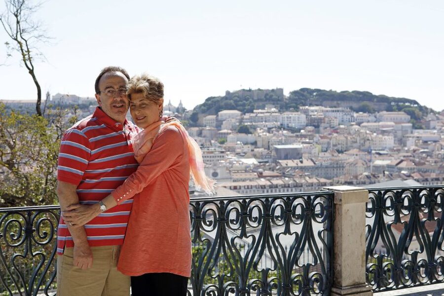 Lisbon: Full-Day City Tour with Cable Car Ride - Sé de Lisboa and São Jorge Castle: medieval power on a hilltop