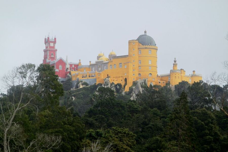 Lisbon: Full-Day Sintra and Cascais Tour - Price and what you are really paying for