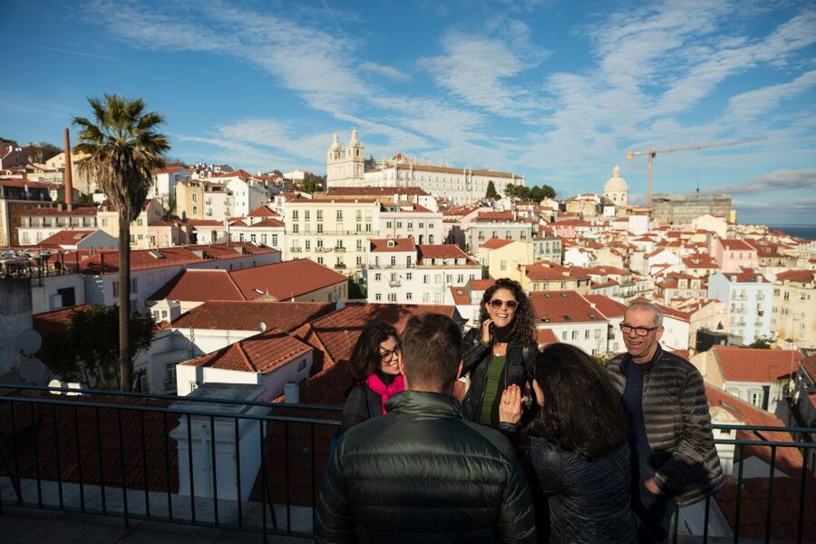 Lisbon: Half-Day Private Guided Tuk-Tuk Tour - The Core Route: Baixa, Sé Cathedral, and the First Big Views