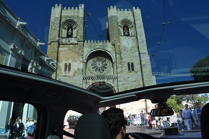 Lisbon Half-day Tour - A 4-hour route that covers Old Lisbon and the rebuilt city