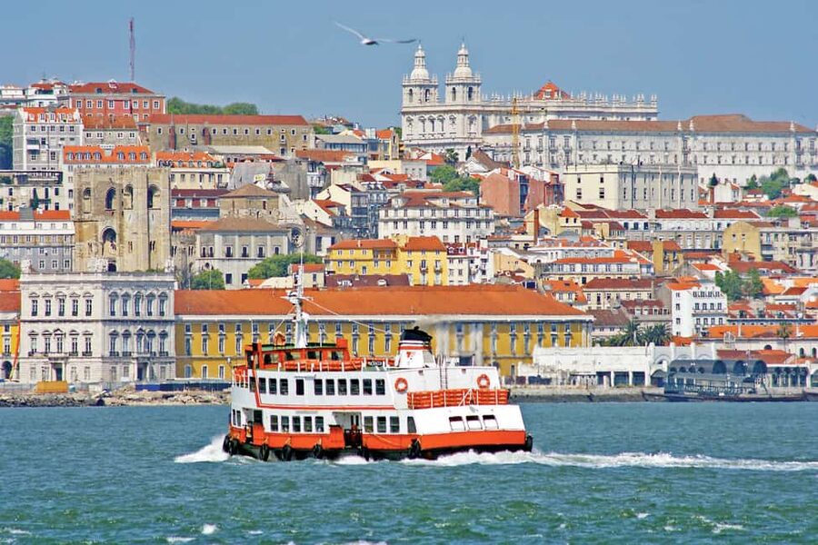 Lisbon Hidden Gems Walk: Traditions, Lunch & Ferry Ride - Why This Walk Works: Neighborhoods, Not Checklists