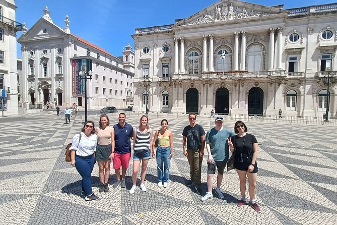 Lisbon Highlights Guided Walking Tour - Entering Lisbon’s Story at Praça do Comércio