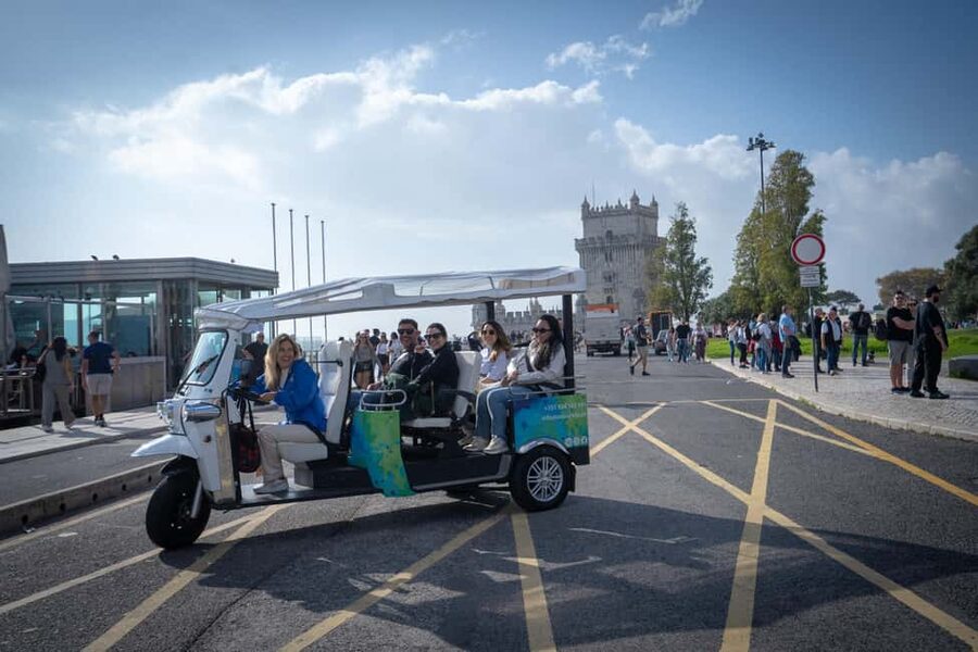 Lisbon Highlights: Private Tuk Tuk Sightseeing City Tour - Pastéis de Belém queue skip: how to handle the sweet without getting derailed
