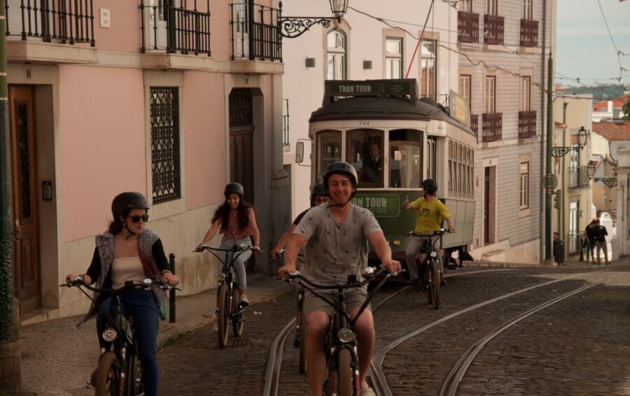 Lisbon: Hills, Alfama, and Mouraria Tour by Electric Bike - National Pantheon and São Vicente de Fora: Big Monument Energy