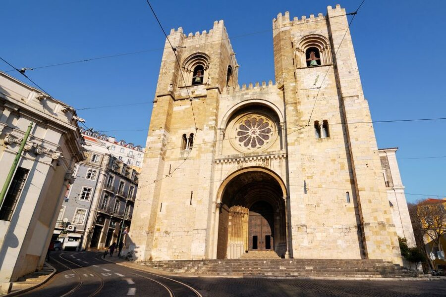 Lisbon: Hills Red Tram Tour by Tram 28 Route 24-Hour Ticket - Hills Red Tram Tour, Lisbon’s best hill route in one controlled loop