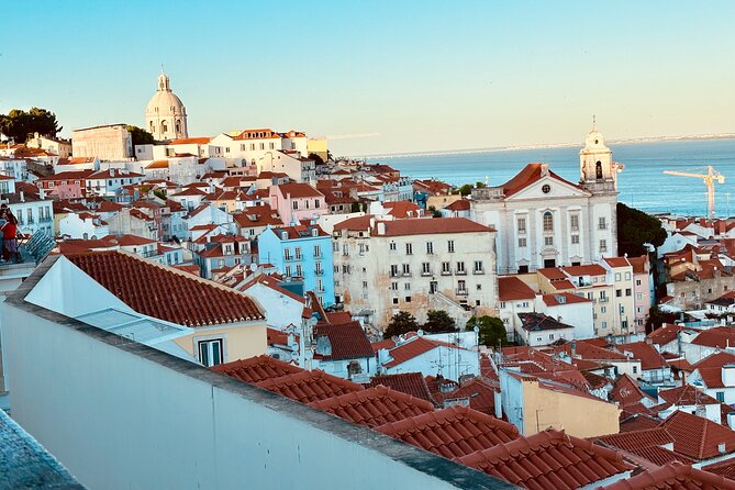 Lisbon Historic City Tour by Tuk-Tuk - Miradouros Santa Luzia to Portas do Sol: viewpoints that do the heavy lifting