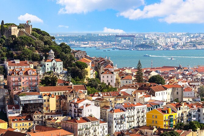 Lisbon Historical Downtown Private Tour - Alfama: narrow streets and a ginginha taste